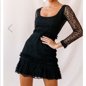 SELFIE LESLIE LONG SLEEVE BLACK DRESS
